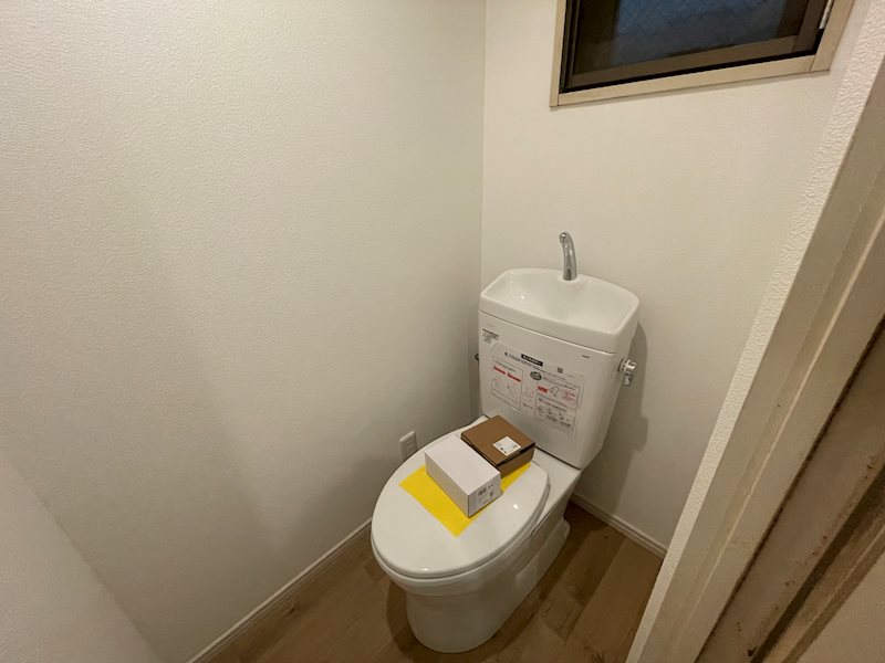 神奈川県横浜市港北区篠原北１丁目 トイレ