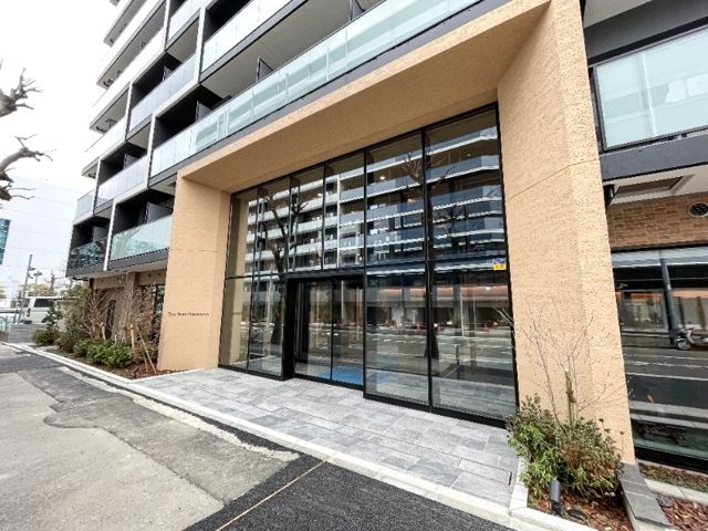 ドゥーエ新横浜 外観