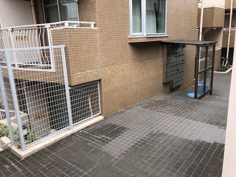 ライオンズマンション白楽 エントランス