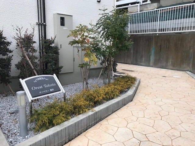 Ovest高田 エントランス
