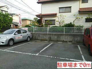 ヴァンティアンＡ 駐車場