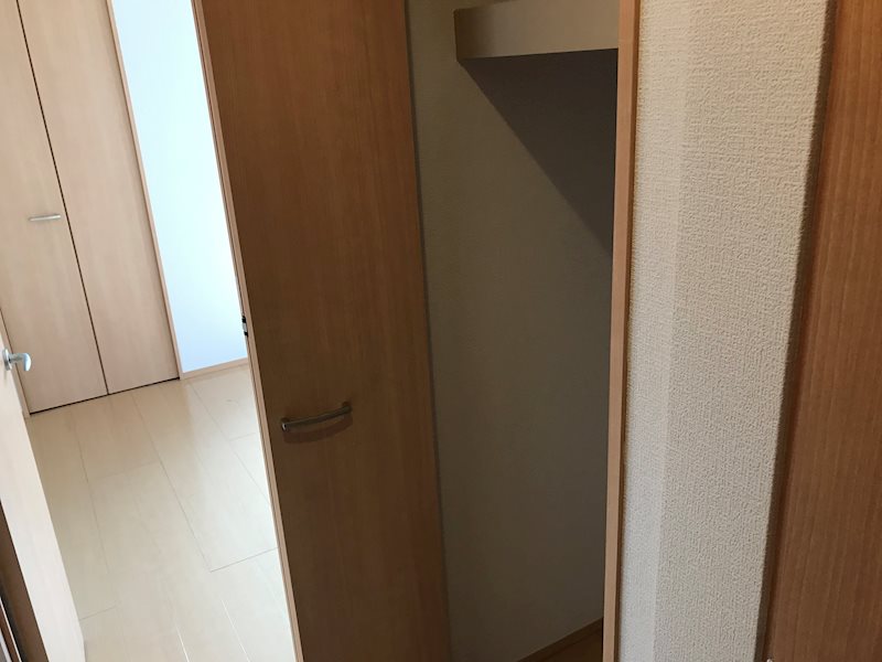 ウィングコート・イースト  収納