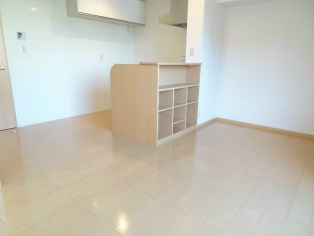メゾンアムール壱番館 リビング