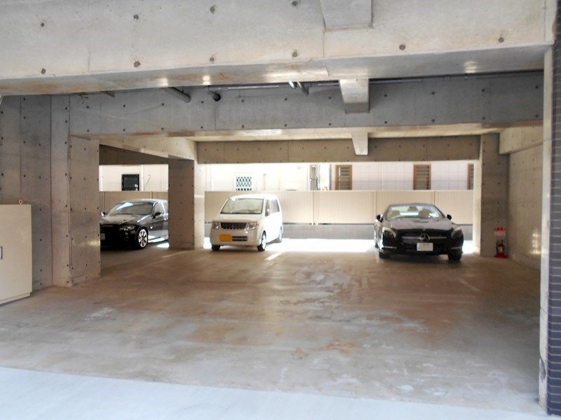 神奈川県川崎市中原区苅宿 駐車場