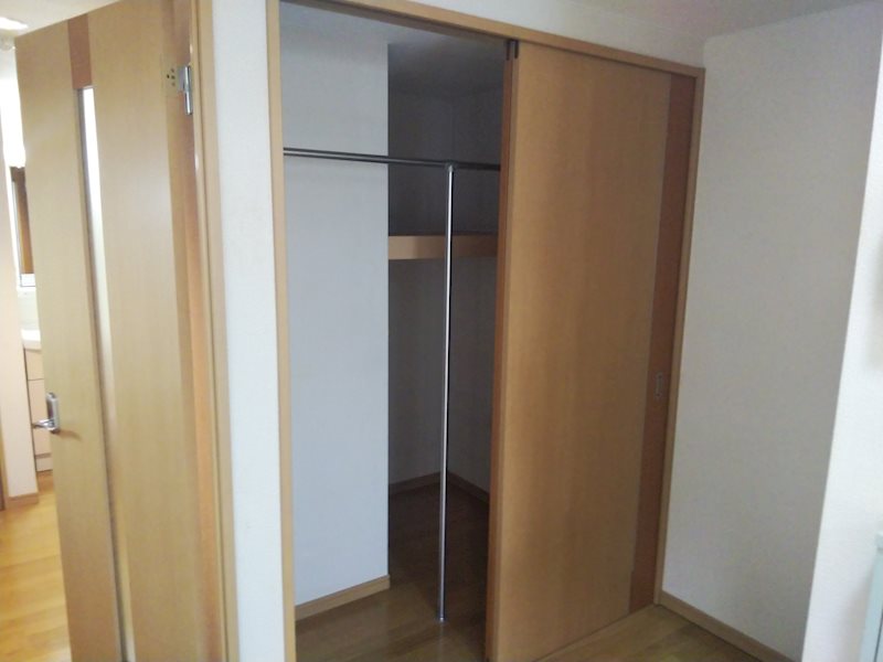 リッチ元住吉 収納