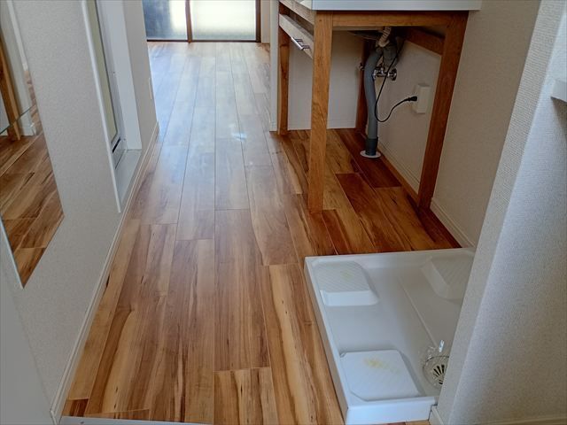 シャトーコバヤシ 玄関
