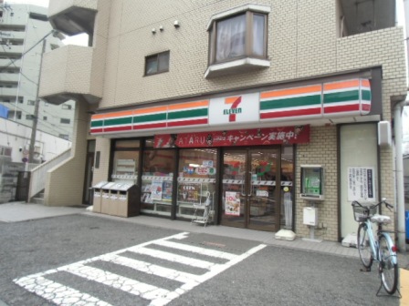 クレシェンドＭ コンビニ