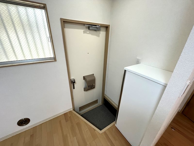 ハイツ吉田B 玄関