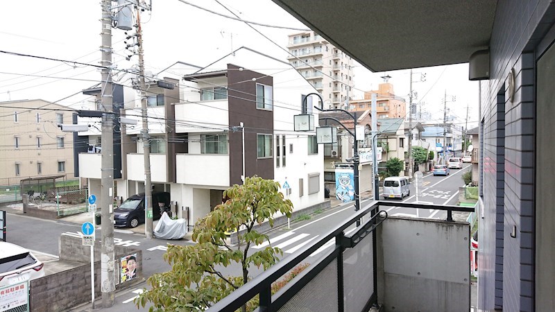 神奈川県川崎市中原区井田中ノ町 ベランダ