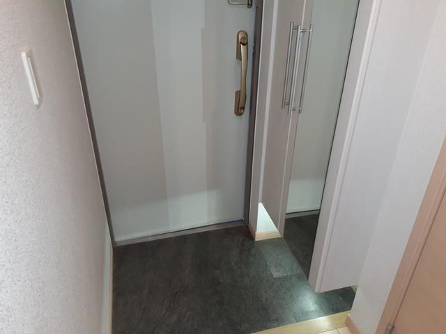 グラン・ルミエール 玄関