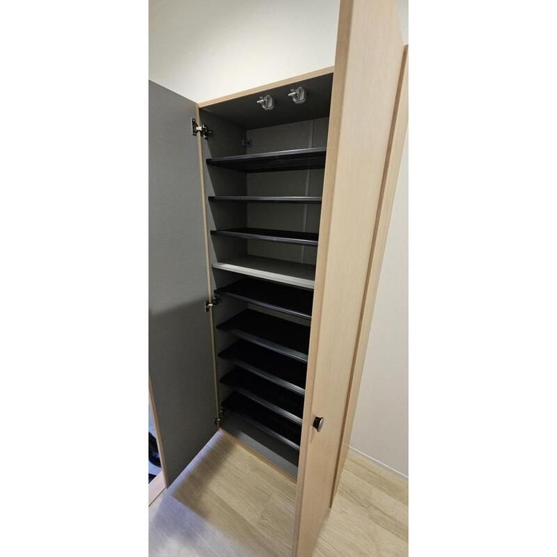 モダンテラス 収納