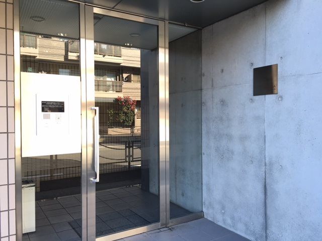 グラシア武蔵中原 エントランス