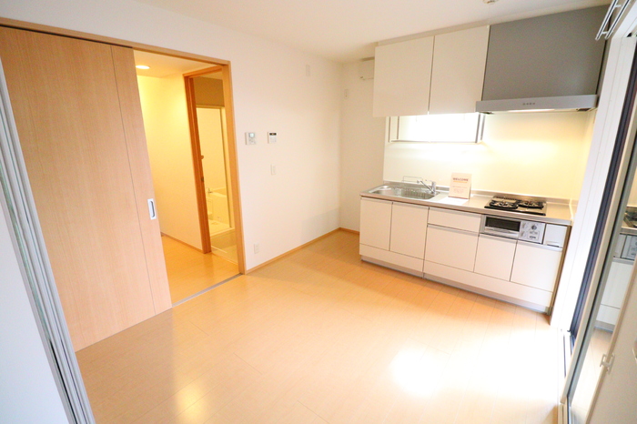 ピンパーネル リビング