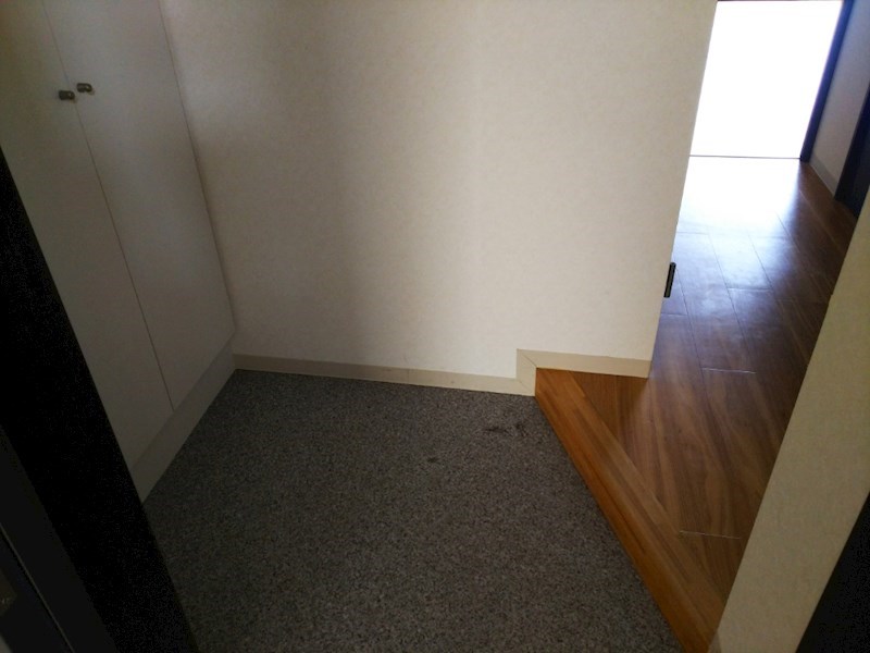 プレステージ欅壱番館 玄関