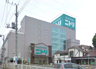 クローバー ショッピング施設