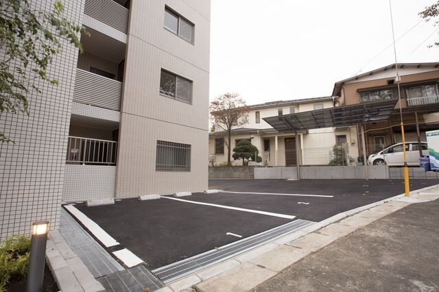 グランリーオ 駐車場