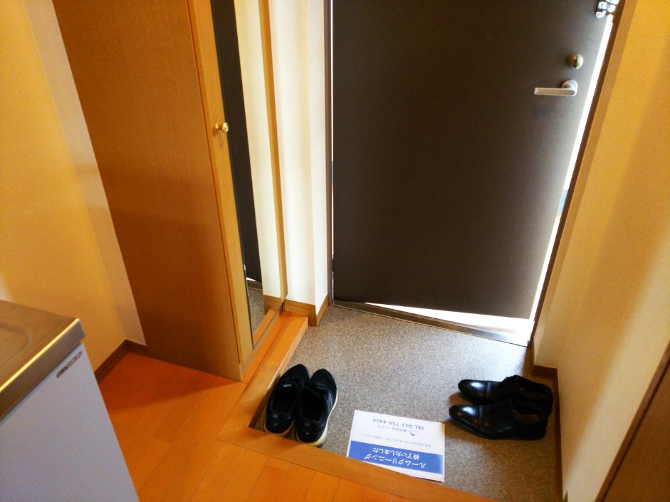 ヴィヴァーチェ日吉 玄関