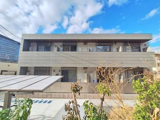 PLUS CITY エントランス