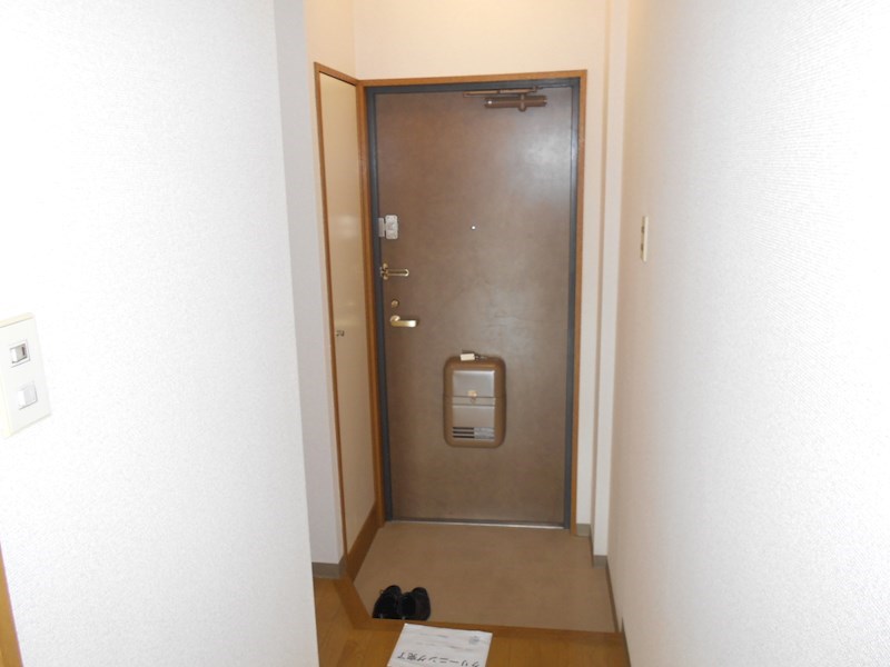 神奈川県川崎市中原区木月３丁目 玄関
