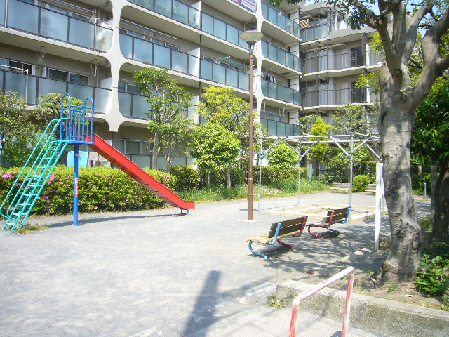 エステムコート元住吉 公園