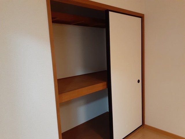 メルヴェイユ羽沢 収納