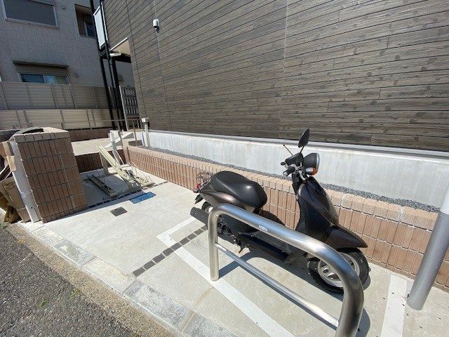 リブリ大倉山 ロビー