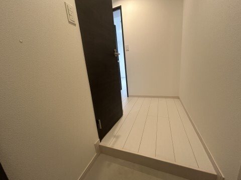 ラグランジュ新川崎 玄関