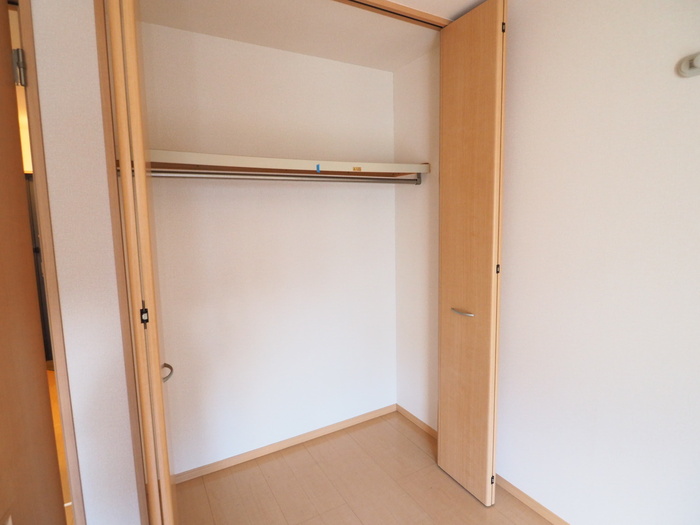 セレニティ横浜 収納