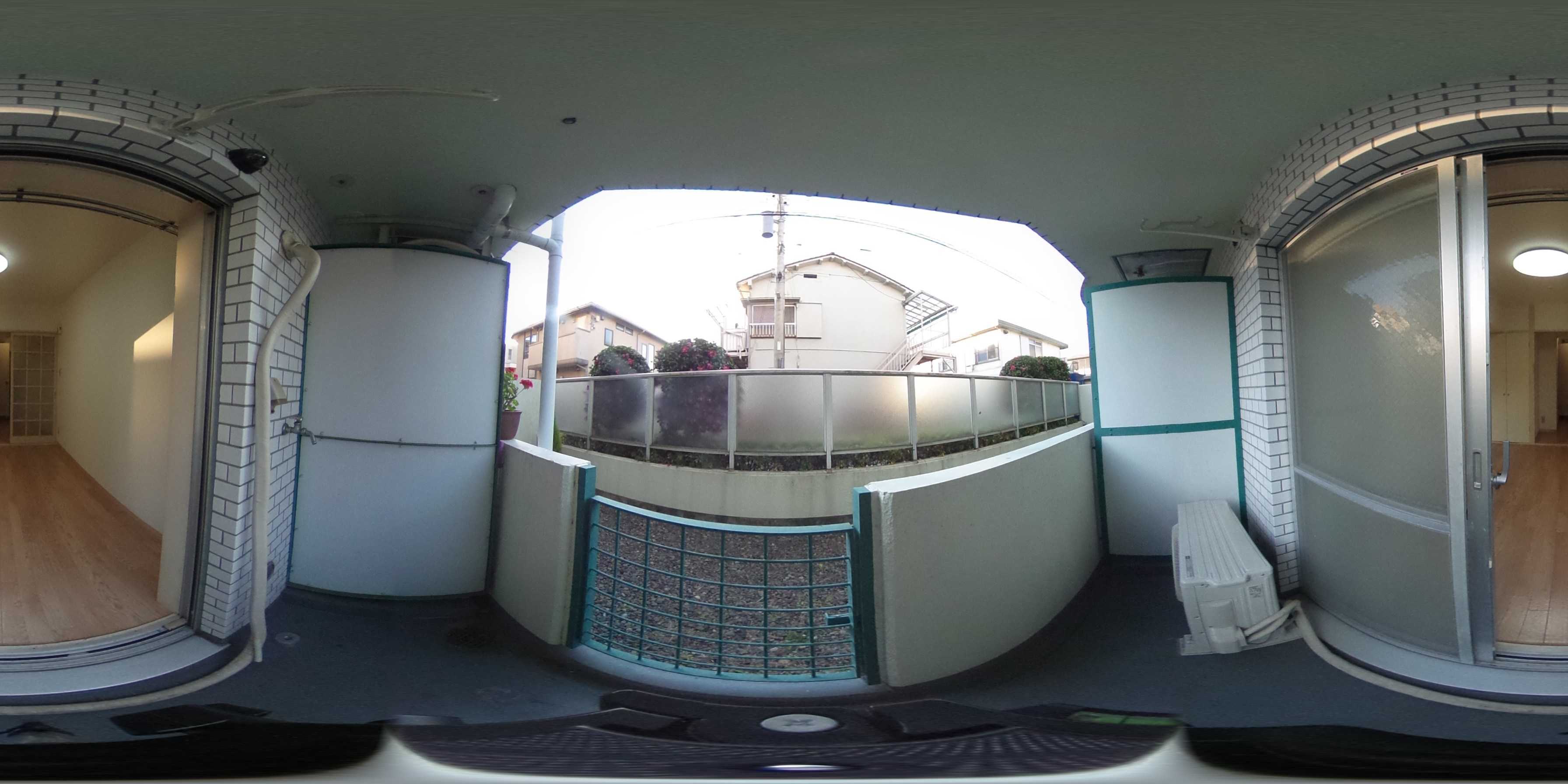 ハイタウン大倉山No.1 ベランダ