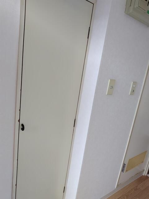 サンブリッジハイタウン 収納