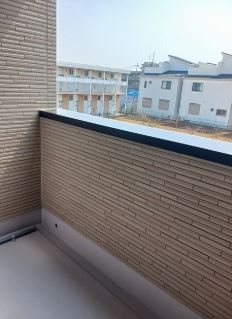 リバーサイドハウス ベランダ