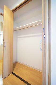 Refinado・piso 収納