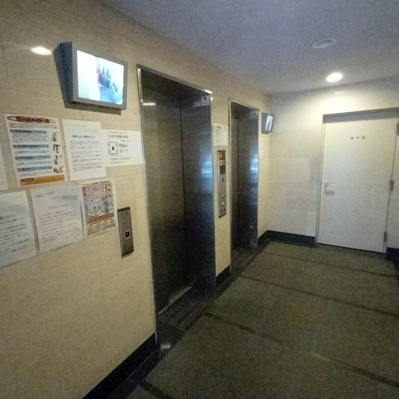 ジーコンフォートウエスト新横浜 ロビー