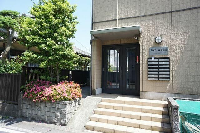 アルテール新横浜 エントランス