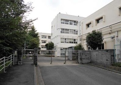 ラ・カージュ横濱 エントランス