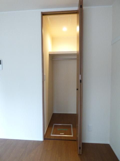 リリックコート 収納
