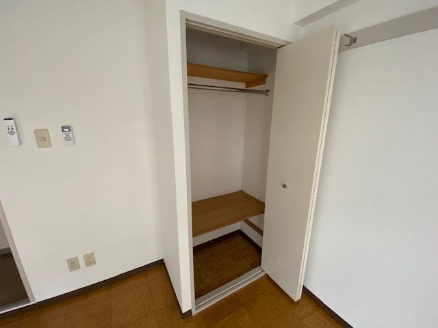 アソシエ横浜 収納