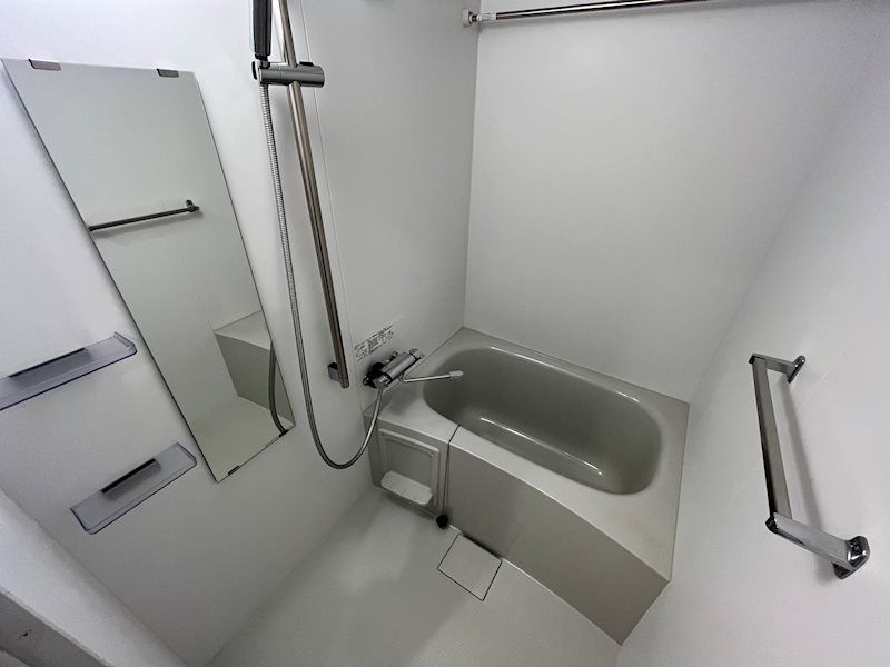 ラティエラ横濱六角橋 風呂画像