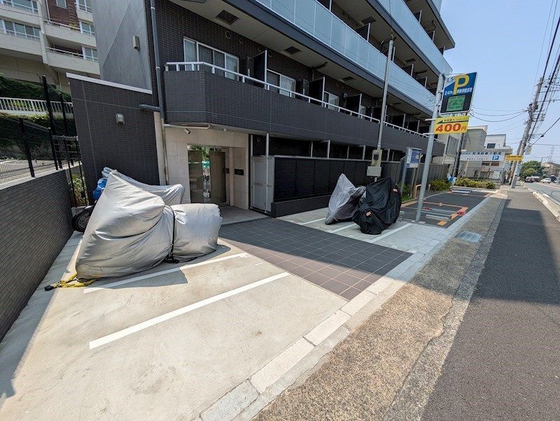クラリッサ大倉山 エントランス