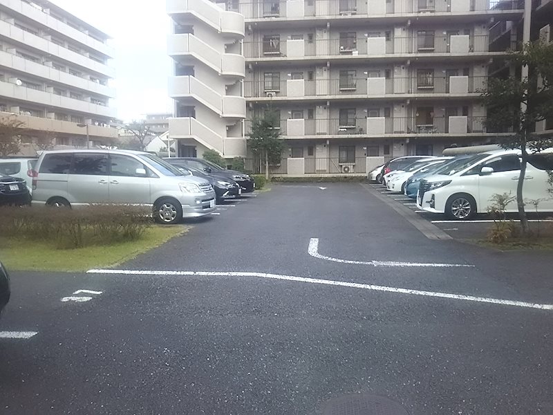 オーキッドレジデンス港北綱島イースト 駐車場