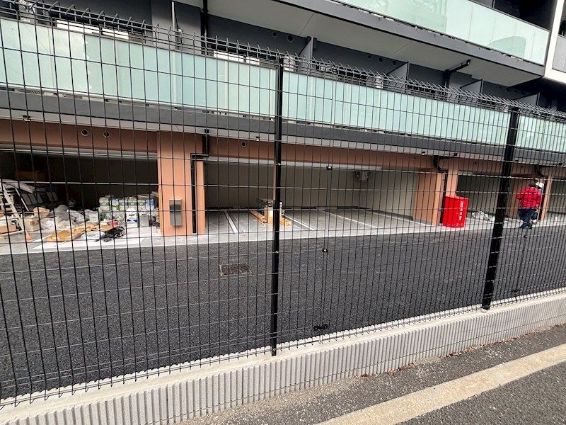 ドゥーエ新横浜 駐車場