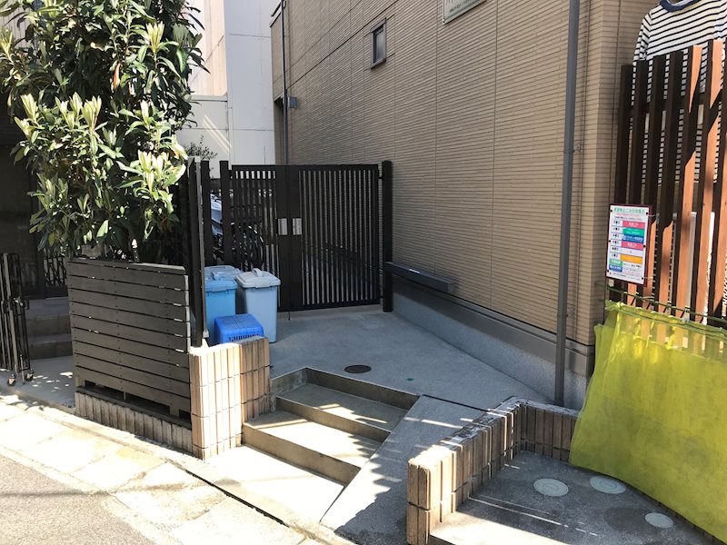 パインズガーデン エントランス