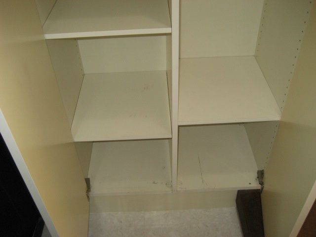 コンドミニアムメイ大倉山 収納