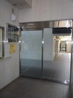 ライオンズプラザ元住吉 ロビー
