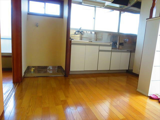 グリーンハイツ塩野 リビング