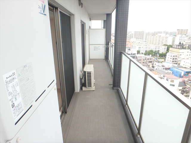 エスティメゾン王子 ベランダ