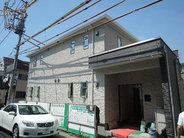 ロータスハウス 外観