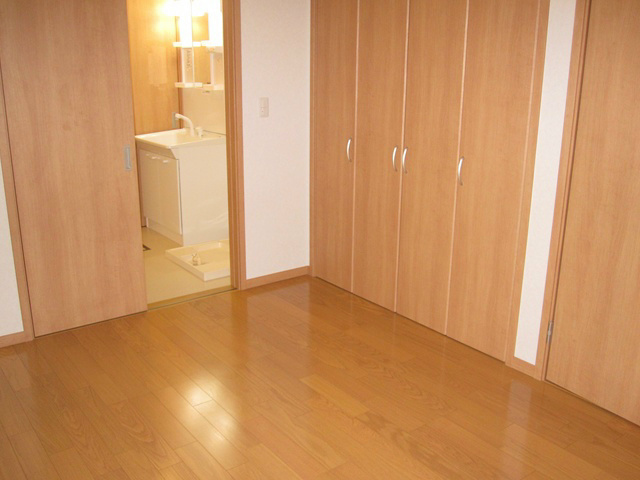 ロータスハウス ベッドルーム