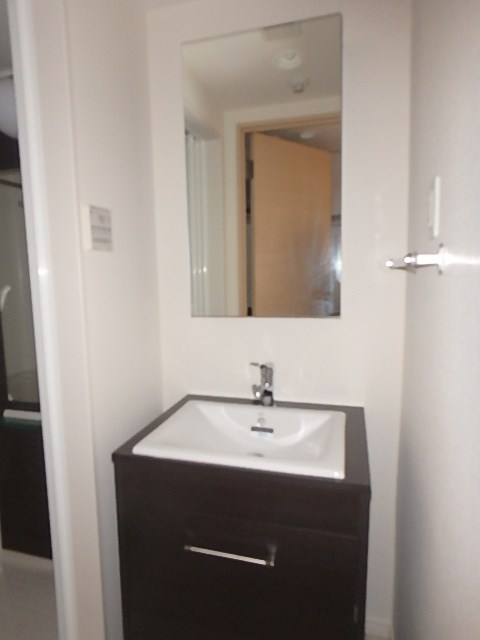 リブリ・コスズ その他4