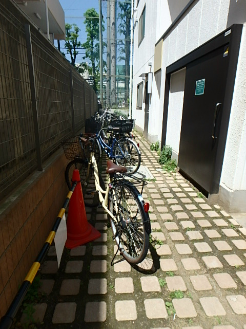 リブリ・コスズ その他外観5